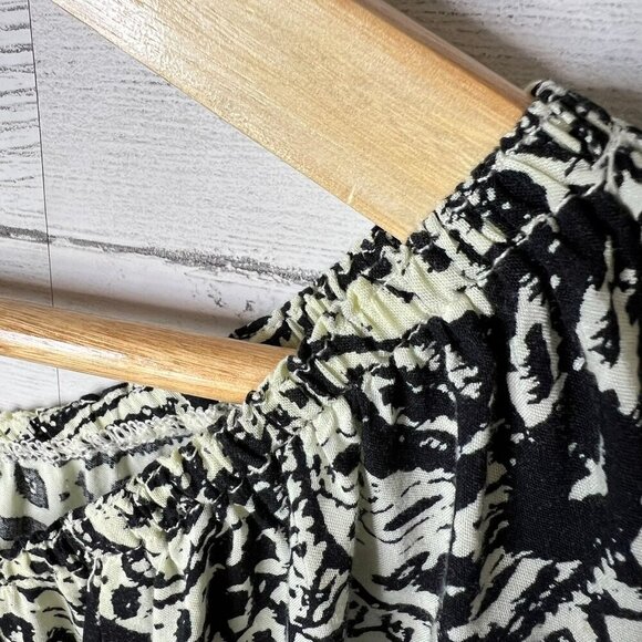 Umgee Dress Womens Size Medium Black & Ivory Floral Sheath Pockets Bell Sleeve - Picture 9 of 14